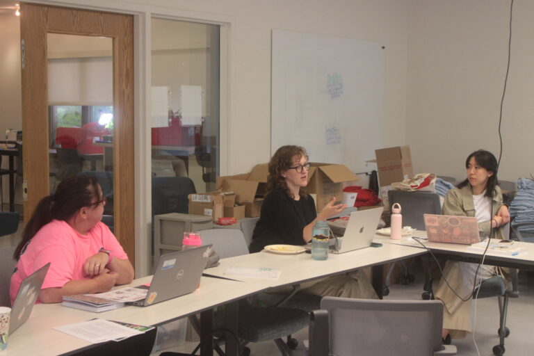 ISP hosts summer pilot to help teachers expand research